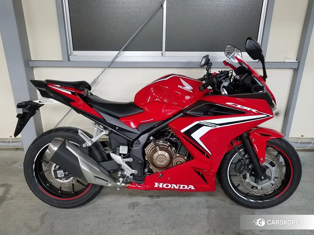 Проданный Honda CBR400R ABS 2019 из Японии, фото 2