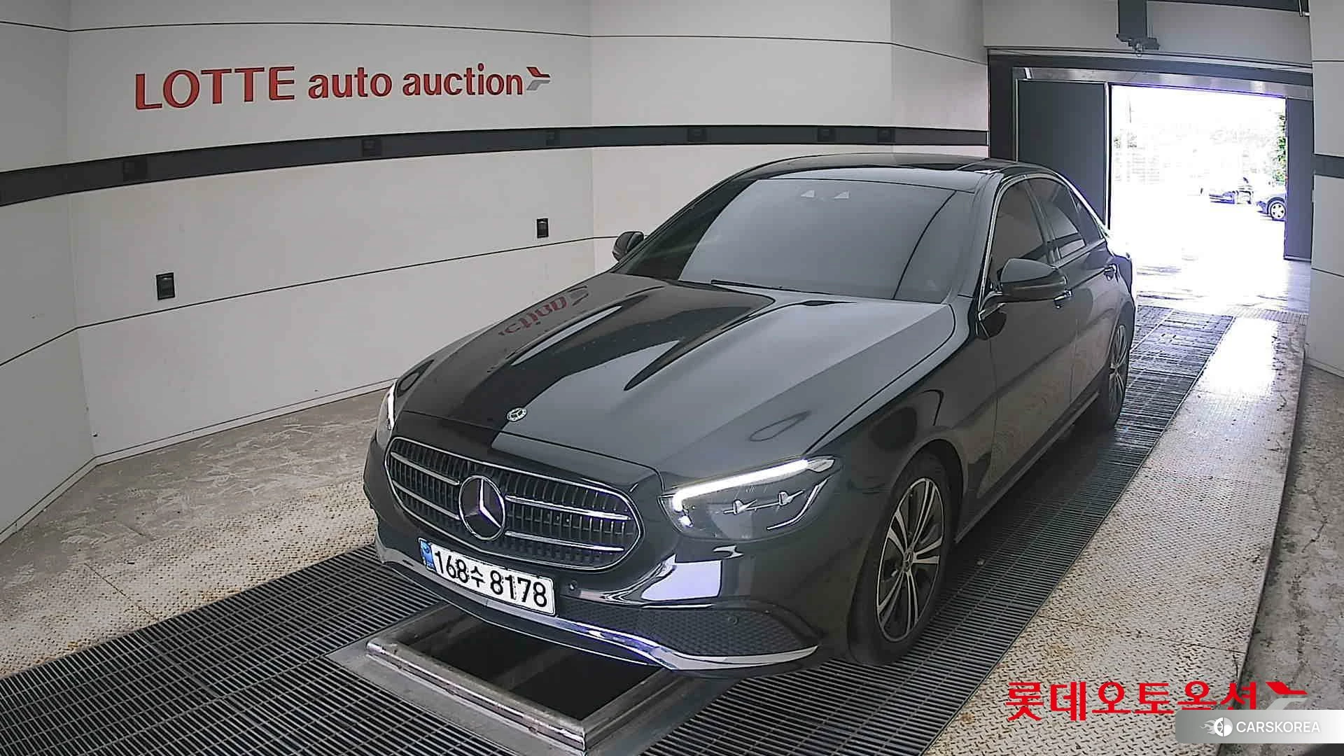 Mercedes-Benz Mercedes-Benz E250 2021 Черный из Кореи