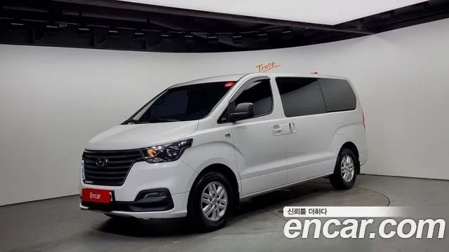 Hyundai The New Grand Starex 2018 Белый из Кореи