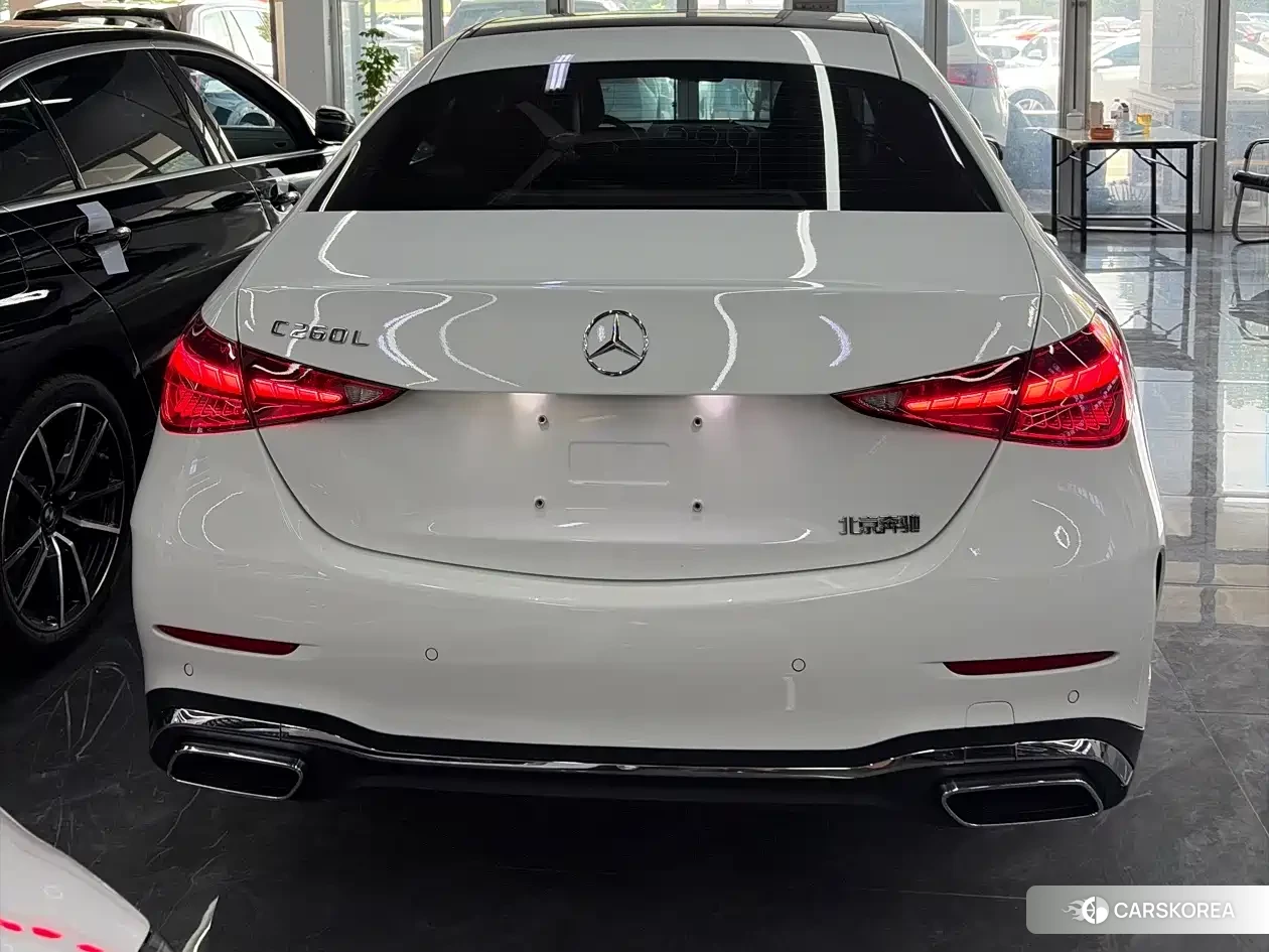 Mercedes-Benz C-class 2024 Белый из Китая