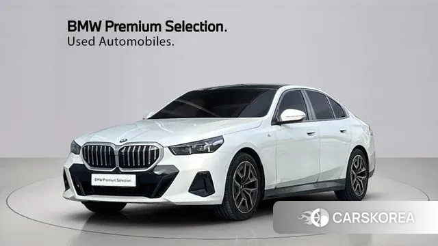 BMW 5 Series (G60) 2023 Белый из Кореи