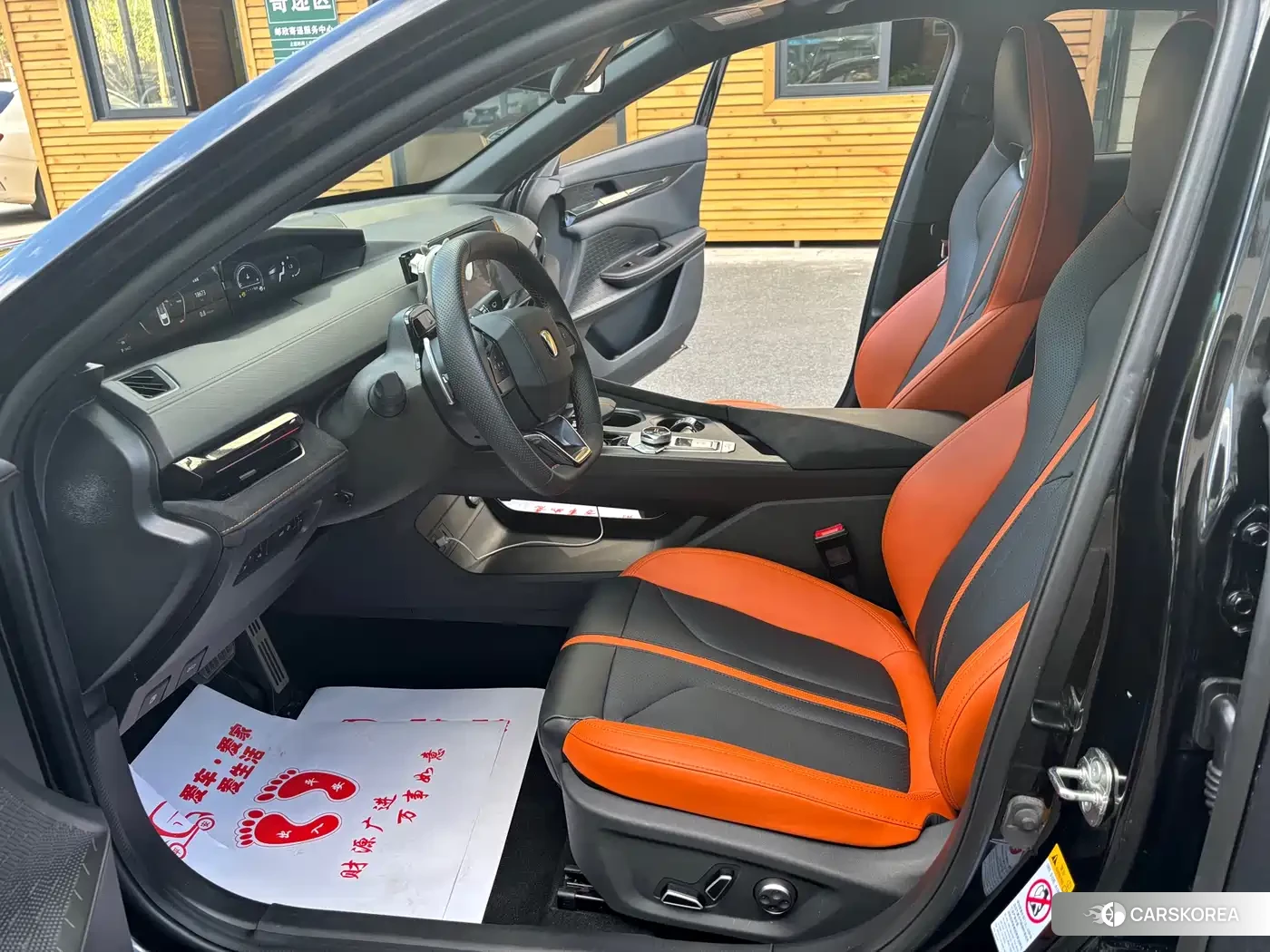 Chang'an UNI-V 2024 Черный из Китая