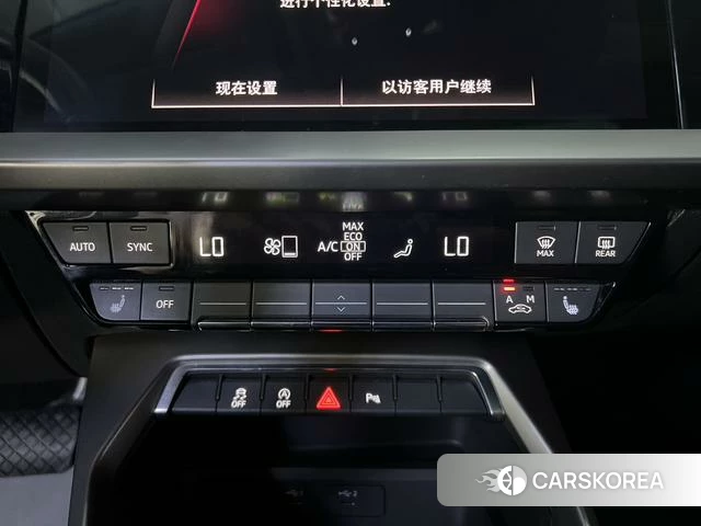 Audi A3 2023 Темно-серый из Китая