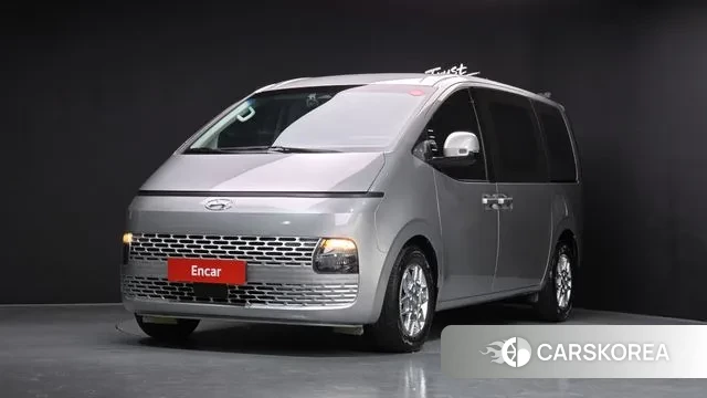 Hyundai Staria 2021 Серебряный из Кореи