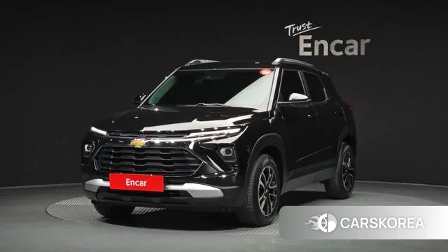 Chevrolet (GM Daewoo) The New Trail Blazer 2023 Черный из Кореи