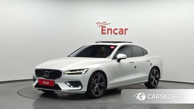 Volvo S60 3rd generation 2019 Белый из Кореи