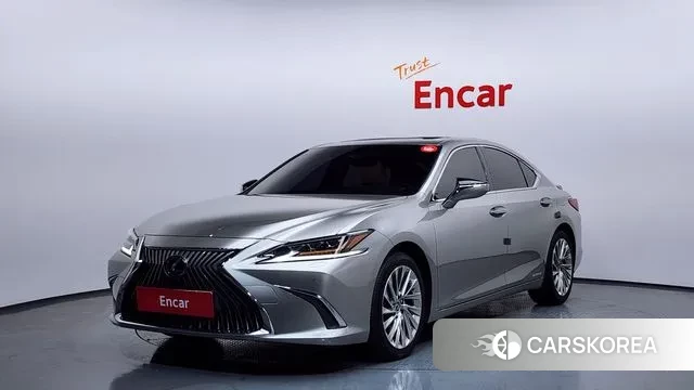 Lexus ES300h 7th generation 2021 Серый из Кореи