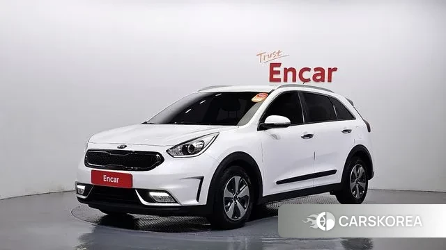 Kia Niro 2018 Белый из Кореи