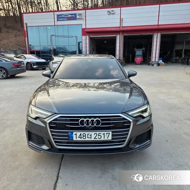 Audi A6 (C8) 2021 Серый из Кореи