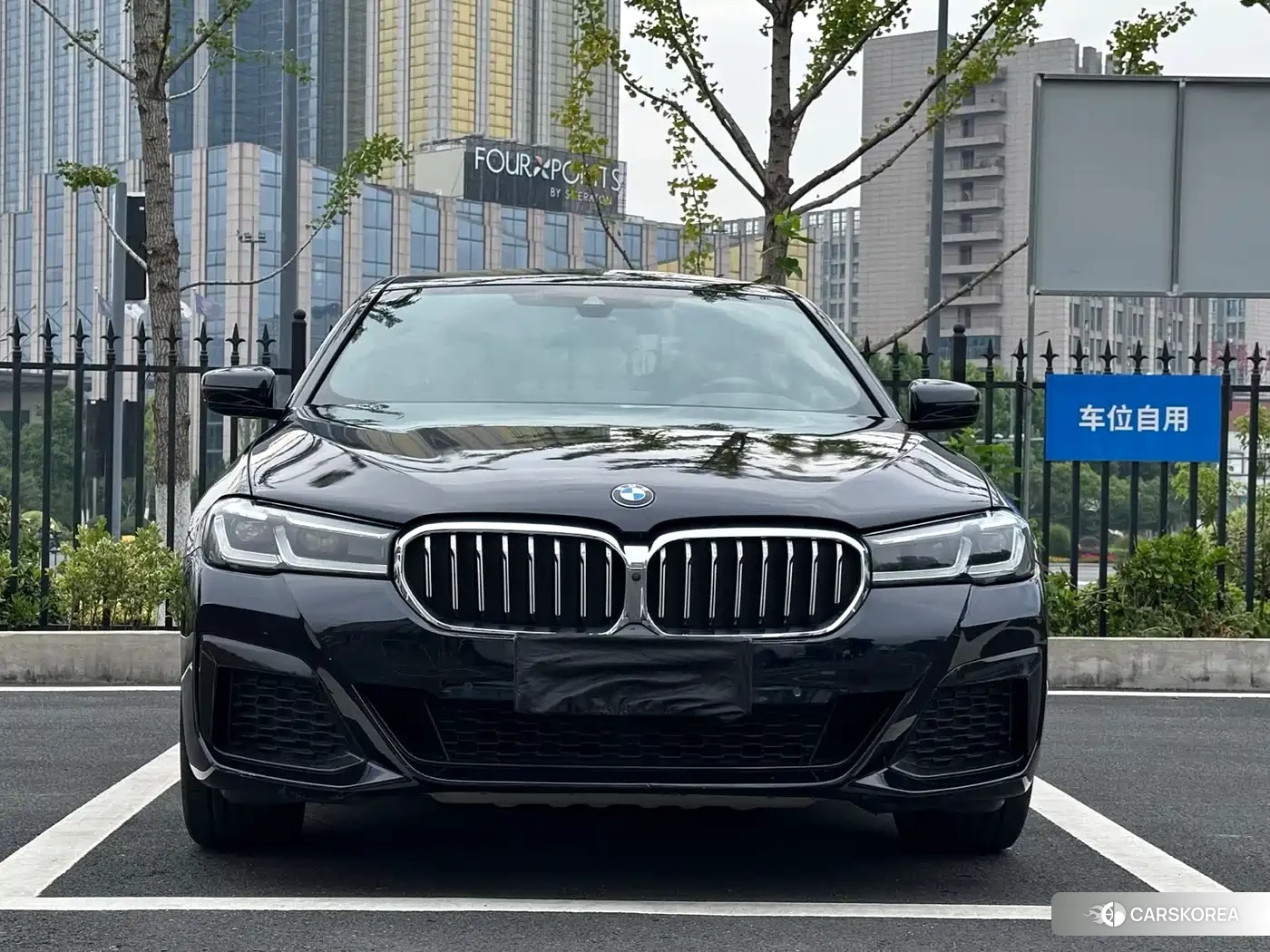 BMW 5 series 2021 Черный из Китая