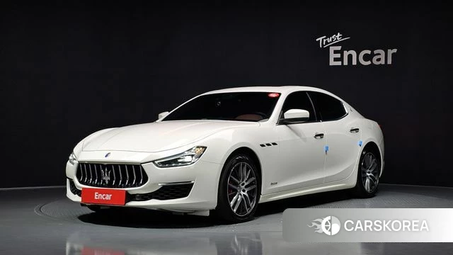 Maserati Ghibli 2019 Белый из Кореи