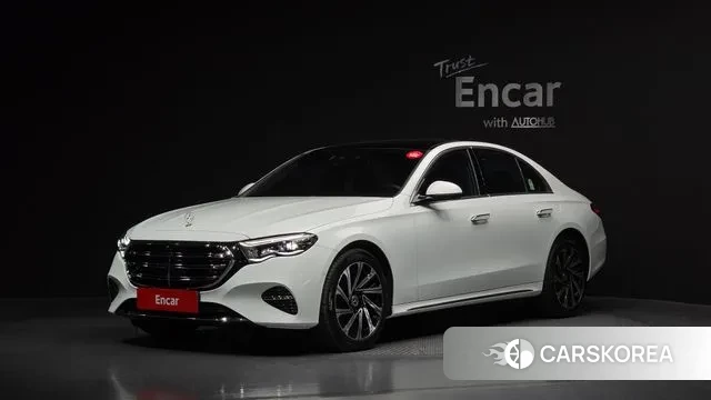 Mercedes-Benz E-Class W214 2025 Белый из Кореи