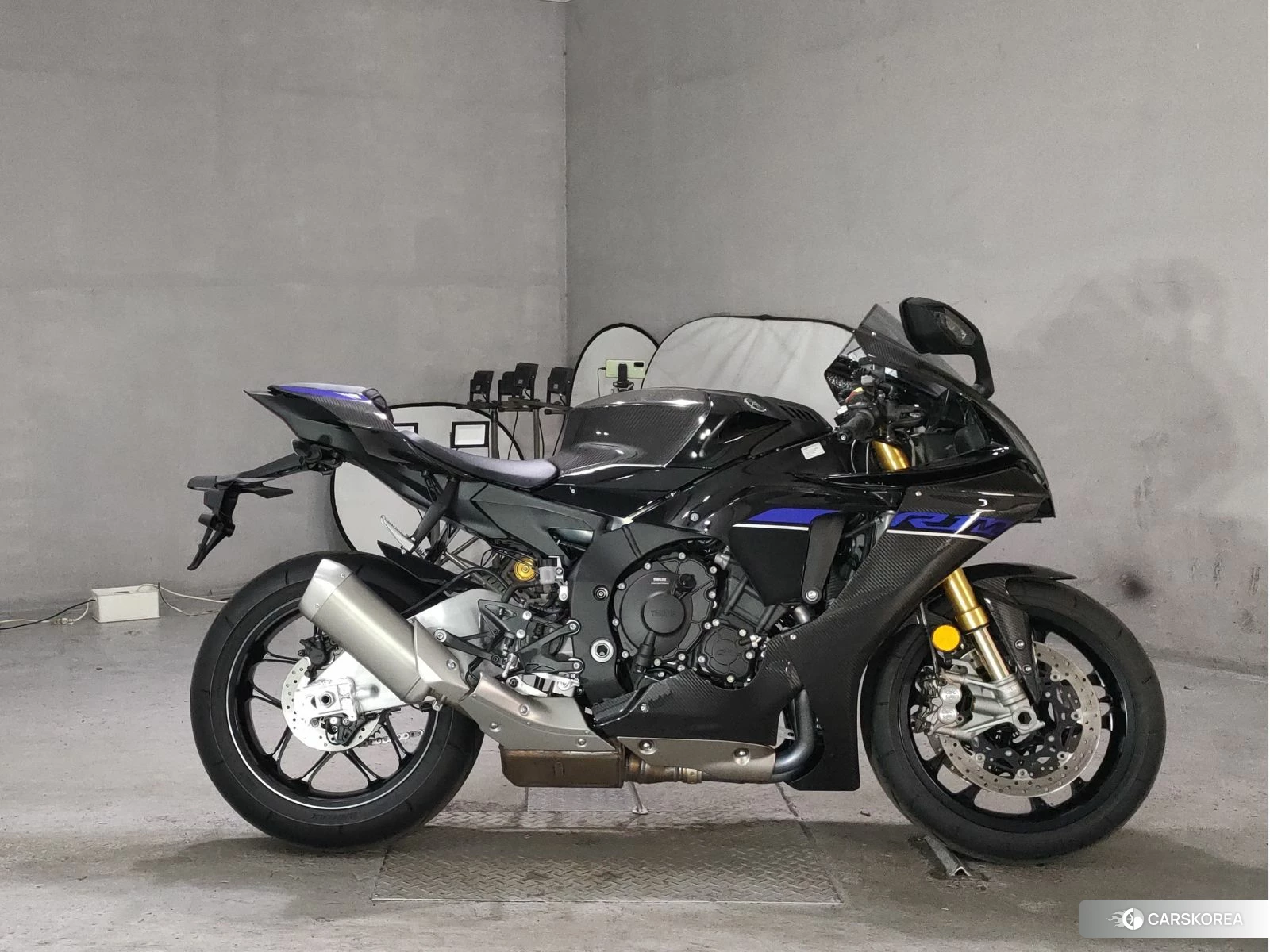 Yamaha YZF-R1M 2025 из Японии, фото 3
