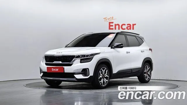 Kia Seltos 2022 Белый из Кореи