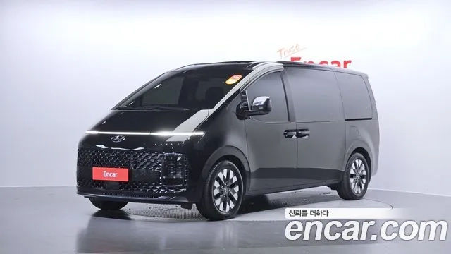 Hyundai Staria 2023 Черный из Кореи