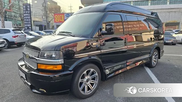 Chevrolet Express Van 2019 Черный из Кореи