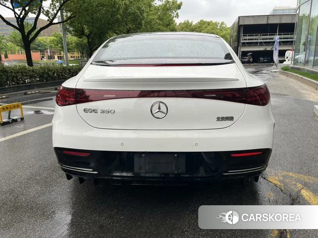 Mercedes-Benz EQE 2023 Белый из Китая