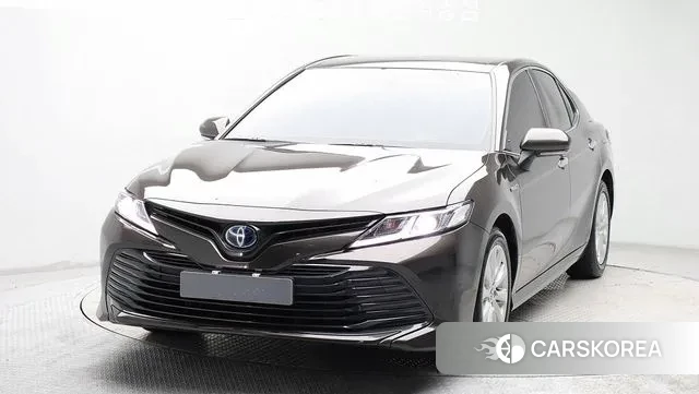 Toyota Camry (XV70) 2020 Коричневый из Кореи