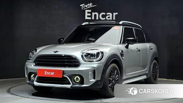 Mini Cooper Countryman 2024 Серебристо-серый из Кореи