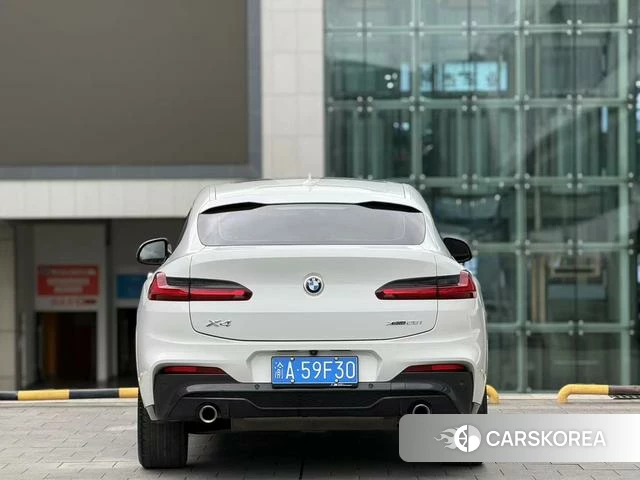 BMW X4 2021 Белый из Китая