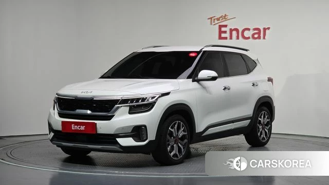 Kia Seltos 2022 Белый из Кореи
