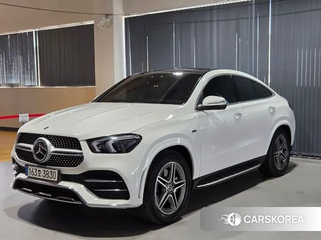 Mercedes-Benz GLE-Class W167 2021 Белый из Кореи