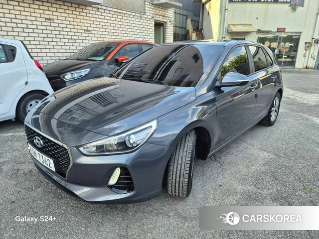 Hyundai i30 (PD) 2018 Коричневый двухцветный из Кореи