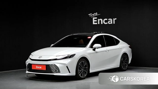 Toyota Camry (XV80) 2026 Белый из Кореи