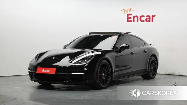 Porsche Panamera (971) 2018 Черный из Кореи