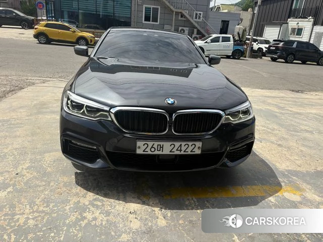 BMW 5 Series (G30) 2018 Серый из Кореи