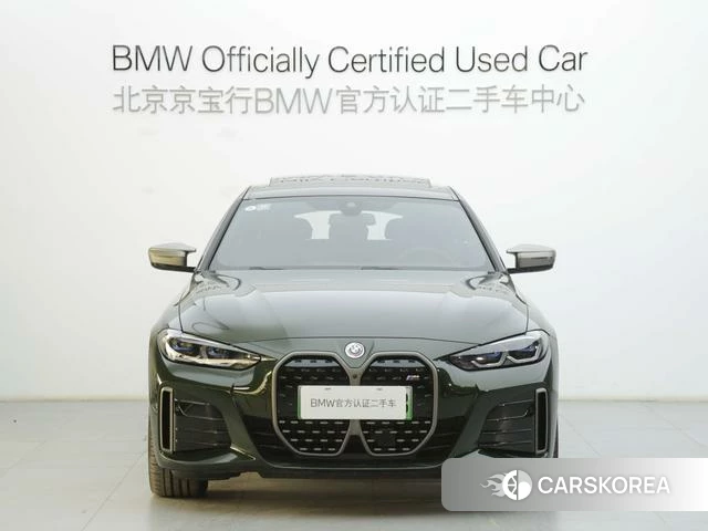 BMW i4 2023 Зеленый из Китая