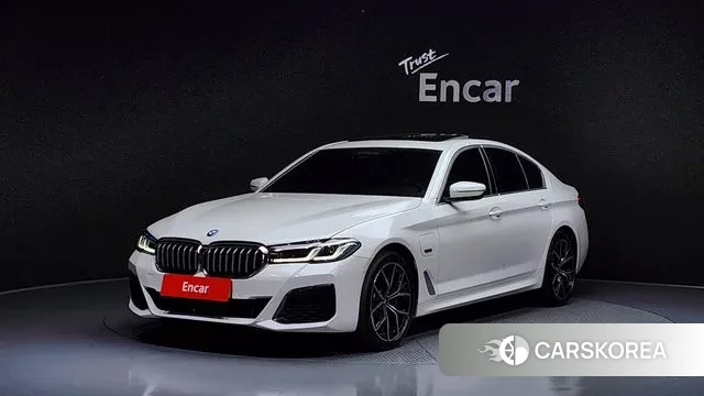BMW 5 Series (G30) 2021 Белый из Кореи