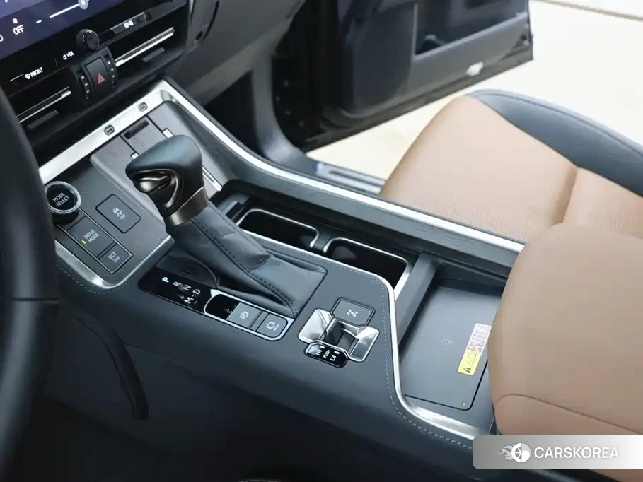 Lexus GX 2026 Черный из Китая