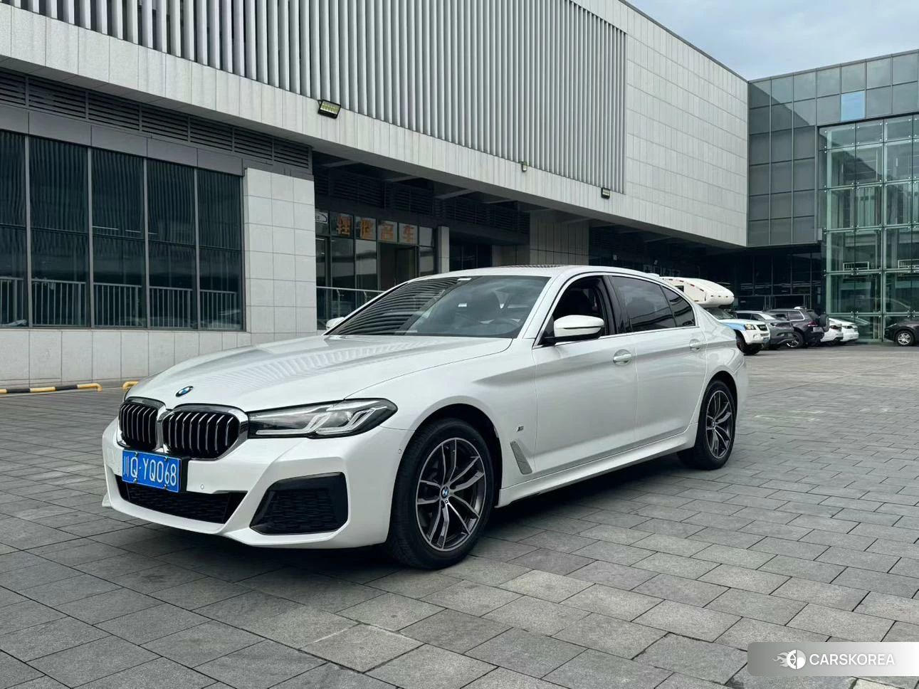 BMW 5 series 2022 Белый из Китая