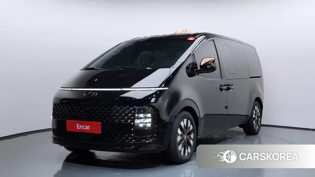 Hyundai Staria 2023 Черный из Кореи