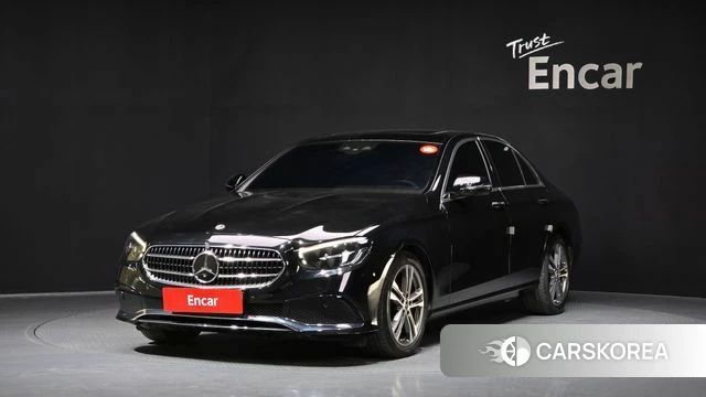 Mercedes-Benz E-Class W213 2023 Черный из Кореи