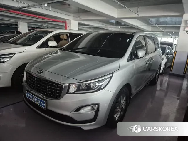 Kia The New Carnival 2018 Серебряный из Кореи