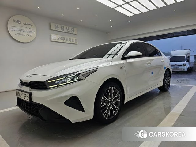 Kia The New K3 2nd generation 2022 Белый из Кореи