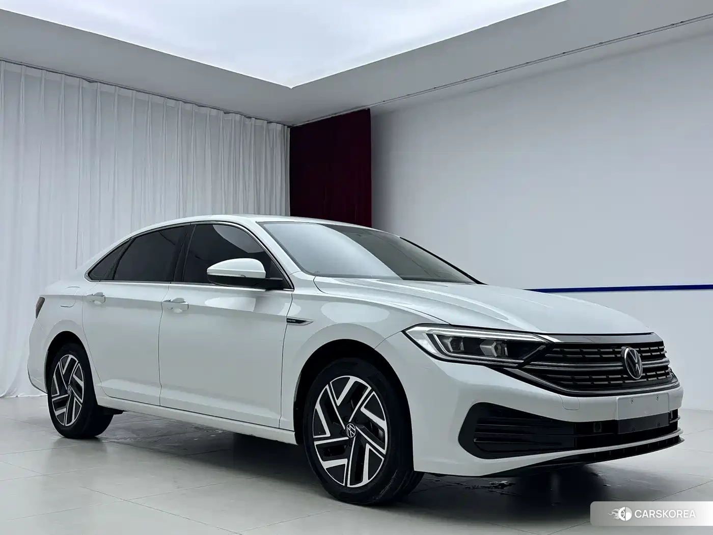 Volkswagen Sagitar 2023 Белый из Китая
