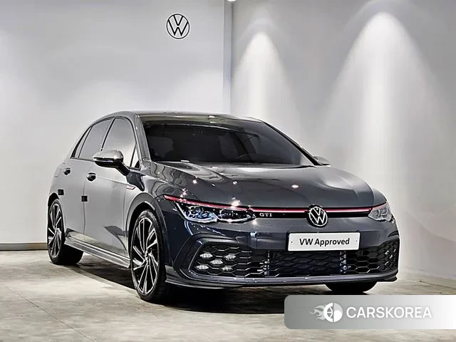 Volkswagen Golf 8th Generation 2024 Серый из Кореи
