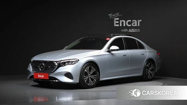 Mercedes-Benz E-Class W214 2024 Серебряный из Кореи