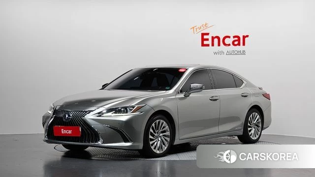 Lexus ES300h 7th generation 2018 Серебристо-серый из Кореи