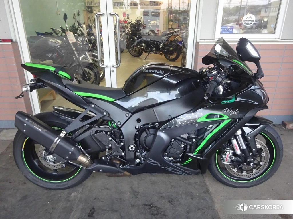 Проданный Kawasaki ZX-10R NINJA SE 2020 из Японии