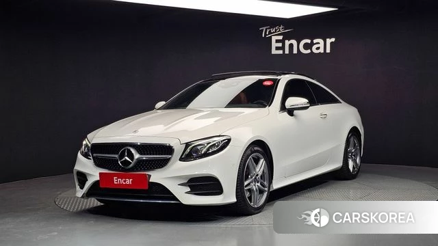 Mercedes-Benz E-Class W213 2019 Белый из Кореи