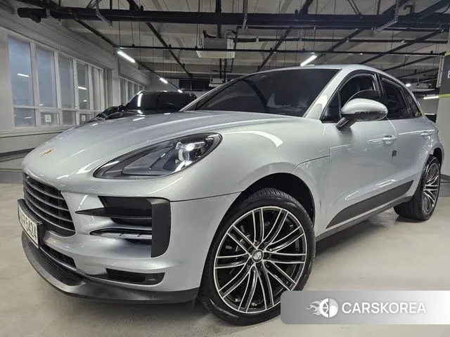 Porsche Macan 2021 Серебряный из Кореи