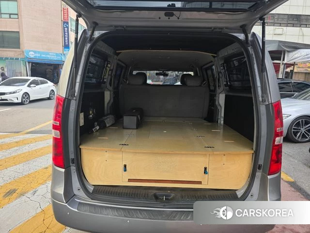 Hyundai The New Grand Starex 2018 Серебряный из Кореи