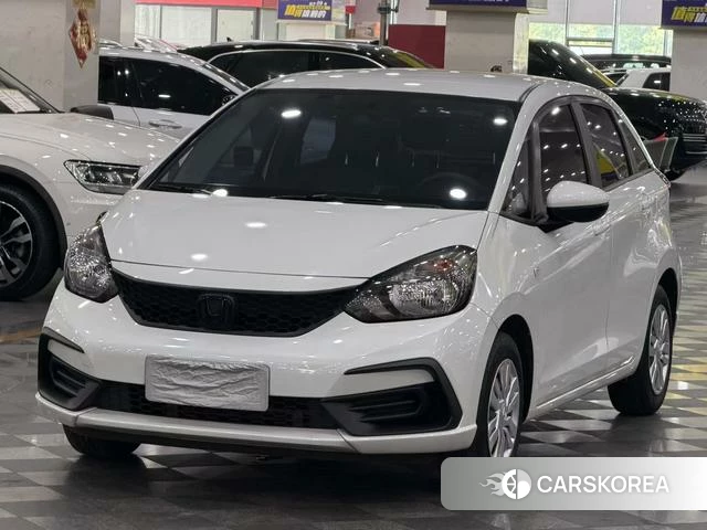 Honda Fit 2023 Белый из Китая