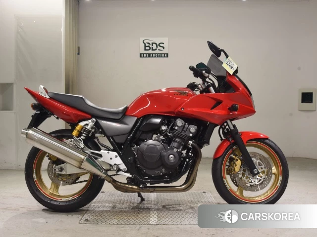 Проданный Honda CB400SF 2012 из Японии