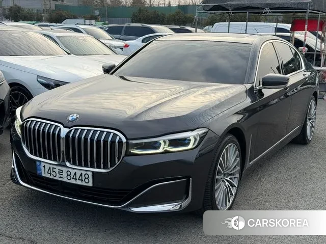 BMW 7 Series (G11) 2022 Серый из Кореи