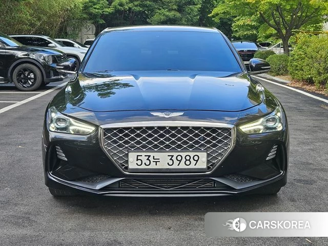 Genesis G70 2018 Черный из Кореи